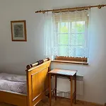 Krivoklatske Johnyho Bydleni Krivoklat