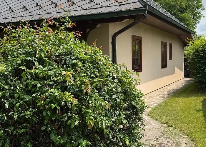 Vila Křivoklátské Johnyho Bydlení Křivoklát