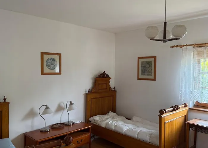 Křivoklátské Johnyho Bydlení * Křivoklát